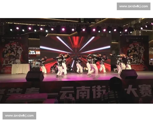 激情对决激发无限潜能 体育赛事点燃全球观众热血与梦想